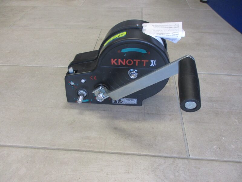 Seilwinde Knott 900 kg mit Gurt 50mm/7m – Bild 2